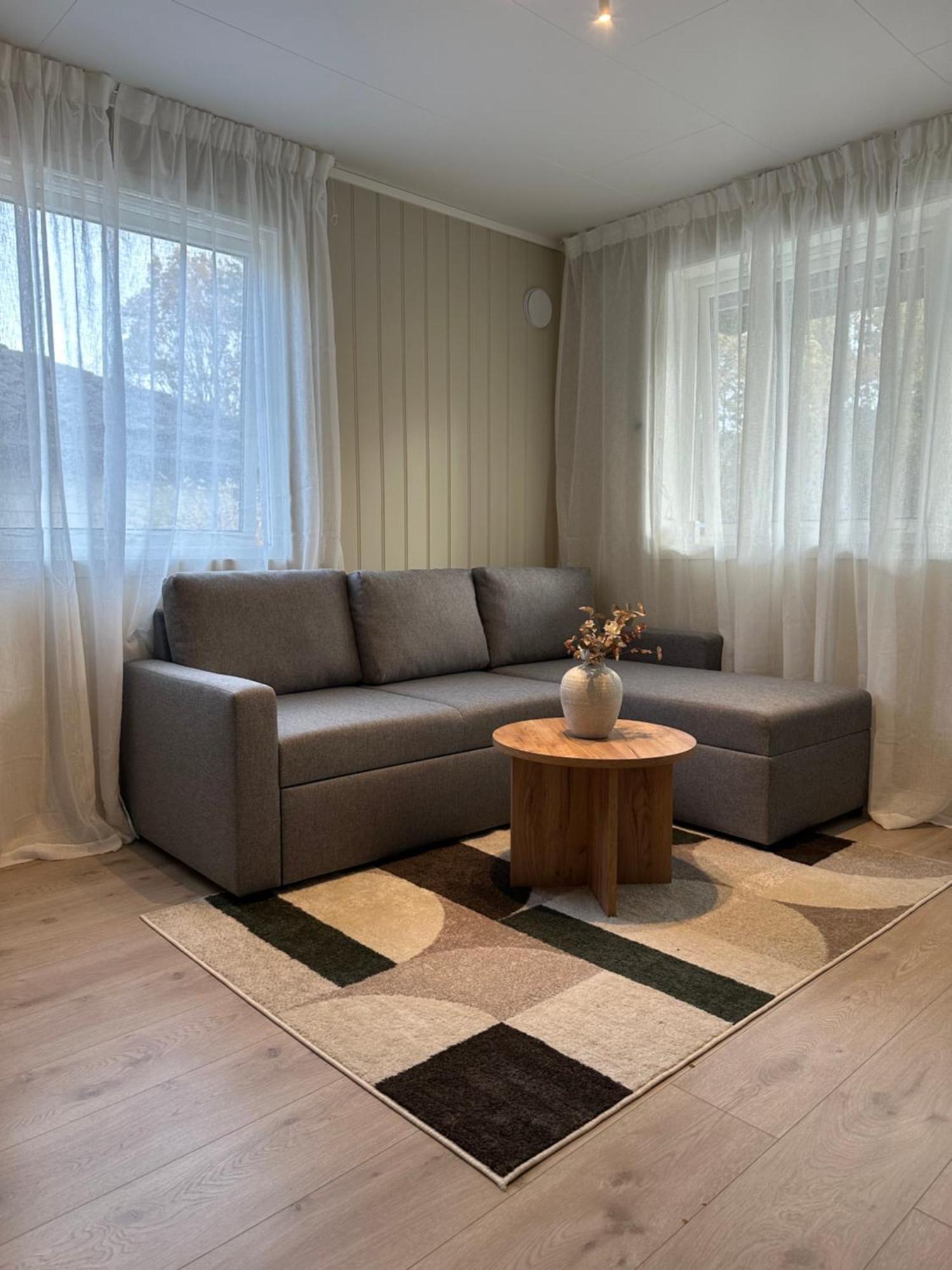 Lys Rent Og Trivelig Hybelleilighet Kristiansand Eksteriør bilde